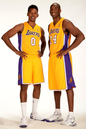 海港在亚冠已跨赛季10场不胜，上次赢球是整整一年前（海港亚冠跨季10场不胜，距上次取胜已满一年）