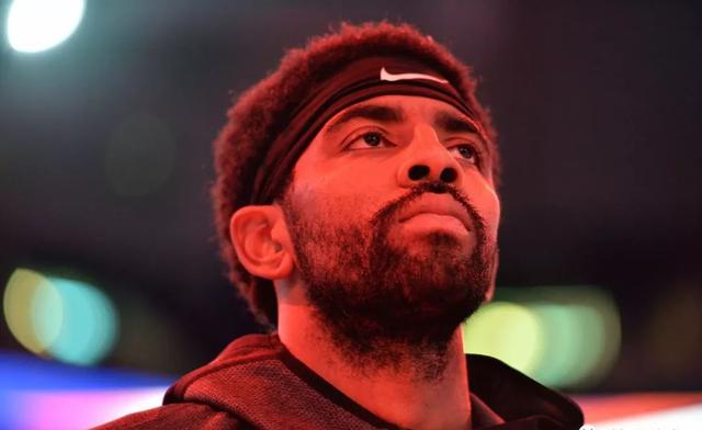 3-2伯恩茅斯，桑德兰队史首次英超联赛两球落后逆转取胜（桑德兰英超史首次两球落后逆转，3-2击败伯恩茅斯）