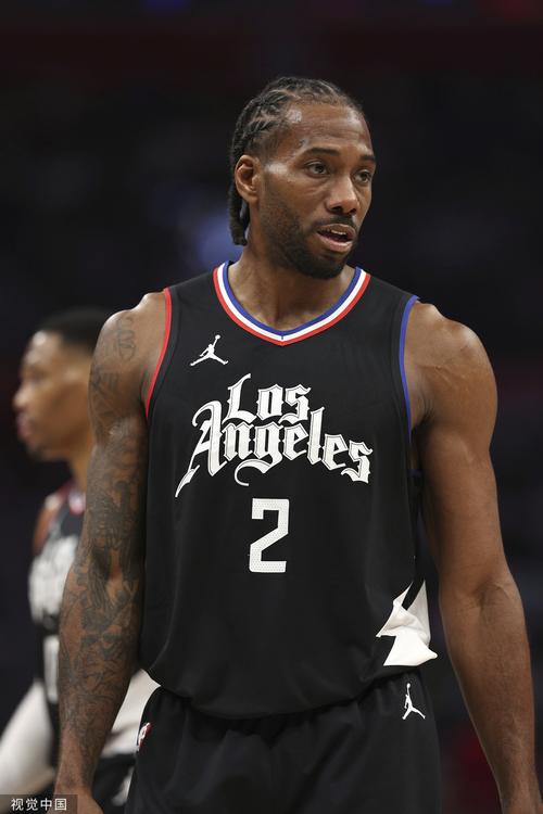 本赛季下半程的国安在成绩层面给了球迷们深刻的落差（国安本赛季后半程的战绩让球迷产生强烈落差感）