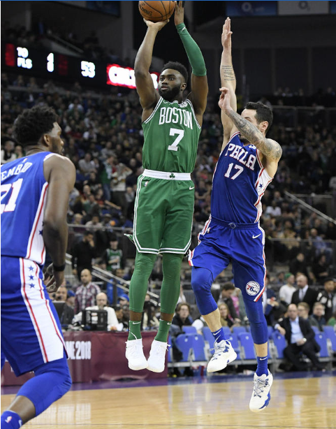 美记：鹈鹕不想直接裁掉锡安，但他最多也就能换个次轮签（美媒称：鹈鹕无意直接裁掉锡安，其交易回报顶多只是一个次轮签）