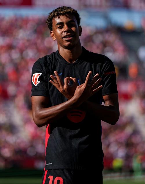 法国球员简评：阿森纳vs拜仁慕尼黑（法国球员速评：阿森纳对阵拜仁慕尼黑）