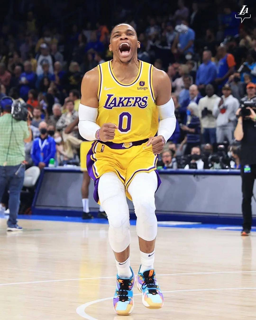 汉堡1-1法兰克福，洛孔加破门，胡戈-拉松扳平（汉堡1-1战平法兰克福：洛孔加先开纪录，胡戈-拉松追平）